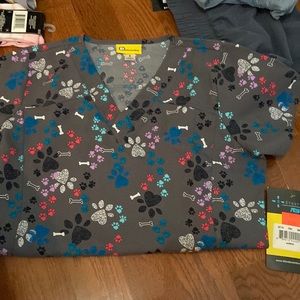 wonder wink scrub top
